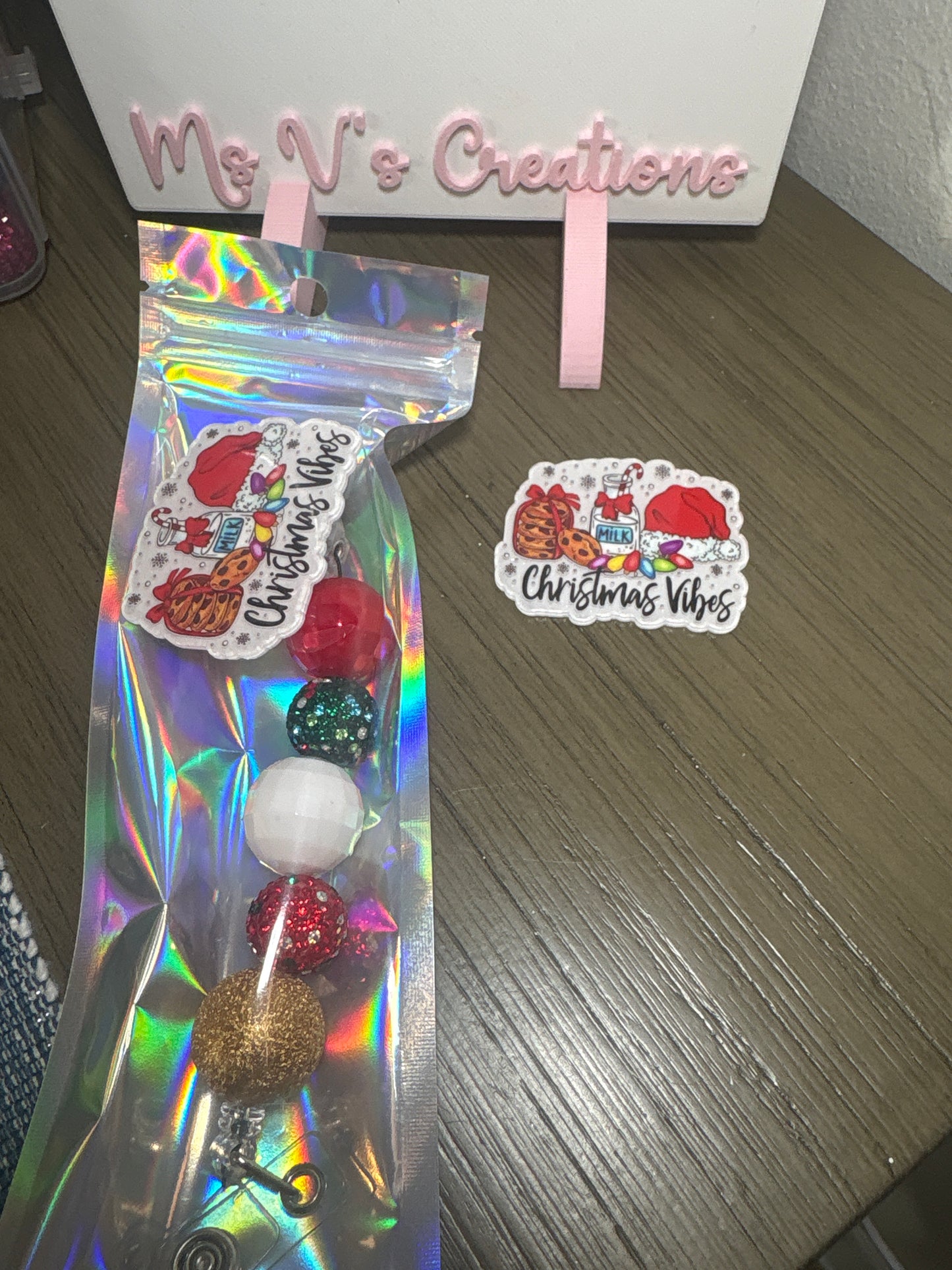 Christmas Vibes badge reels
