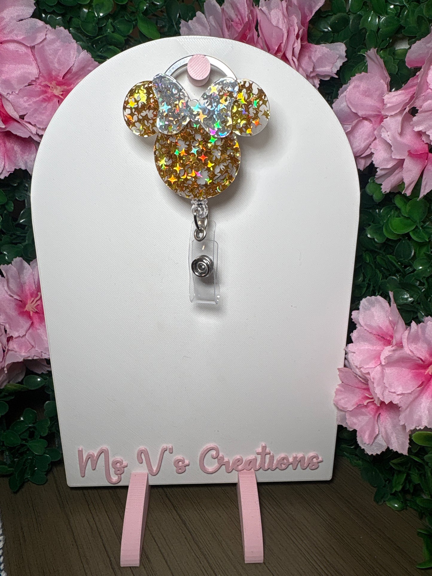 Gold Minnie Mouse badge reel