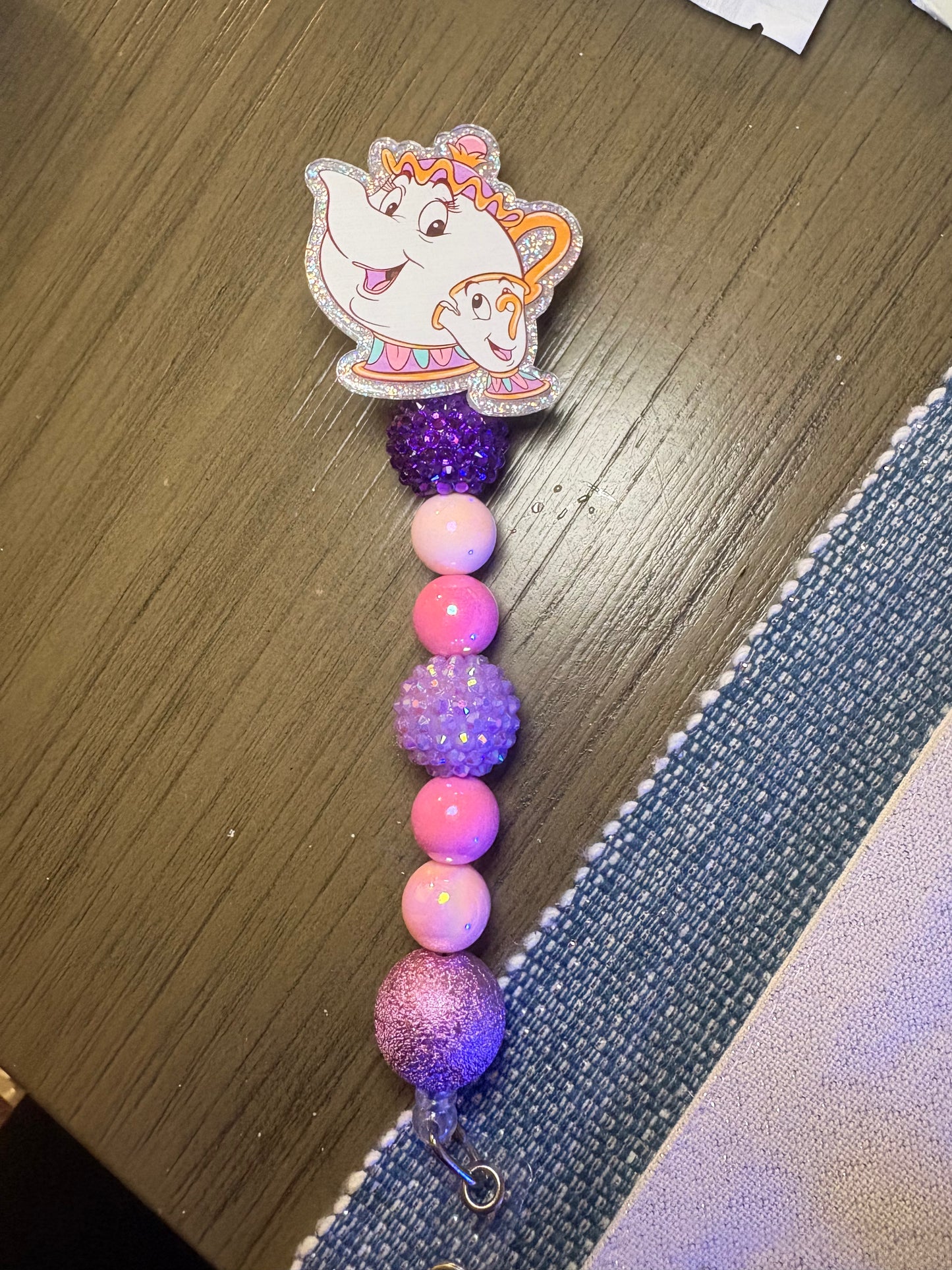 Mrs Pots And Chip Badge reels